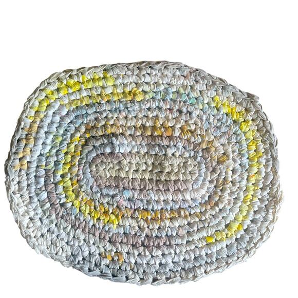 Artisan Made Other - Handwoven Multicolor Oval Rug, Country Cabin, Artsy, Casual, Grandma Core 24x29”